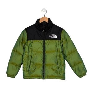 Northface boy’s insulated winter jacket size 10!